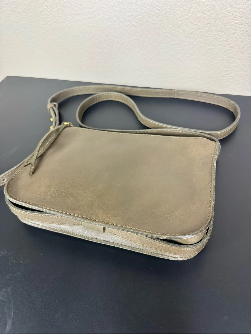 Madewell Genuine Leather Crossbody Bag in Olive Brown A